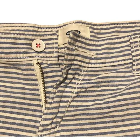 Old Navy Blue & White Cotton Shorts - child size 14 - Picture 3 of 5